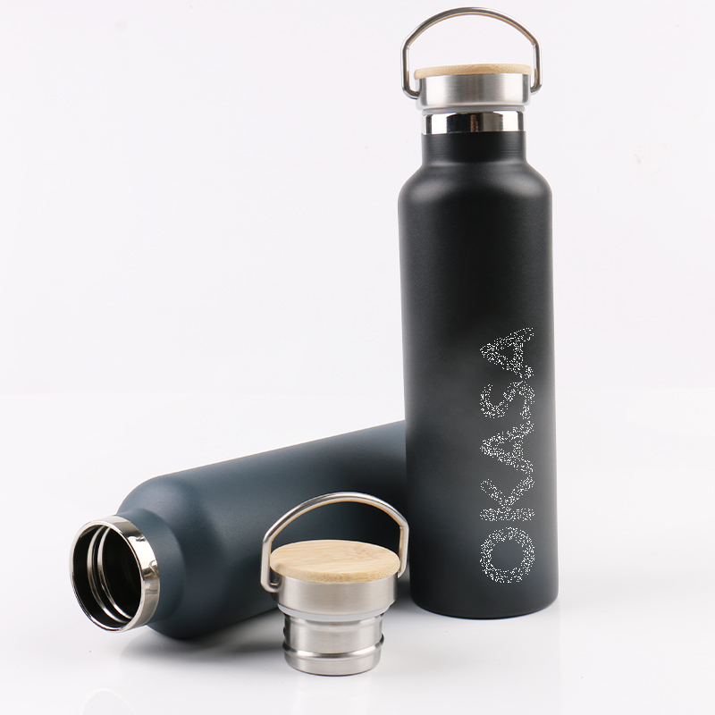 Modern Stainless Steel Bottle With Bamboo Lid